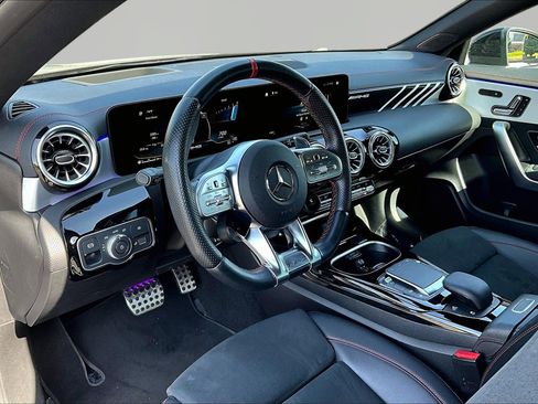 Used 2022 Mercedes-Benz CLA 35 AMG 4MATIC image 17