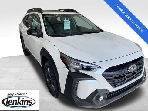 Used 2025 Subaru Outback Onyx Edition XT w/ Popular Package #2 AWD/4WD image 1