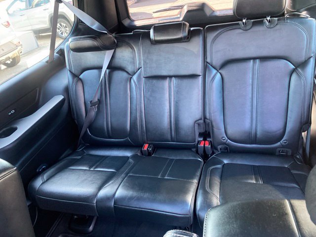 Used 2024 Jeep Wagoneer L Series II w/ Convenience Group I AWD/4WD image 8