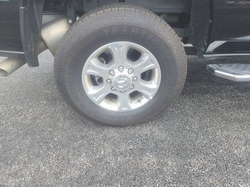 Used 2026 RAM 2500 Big Horn AWD/4WD image 9