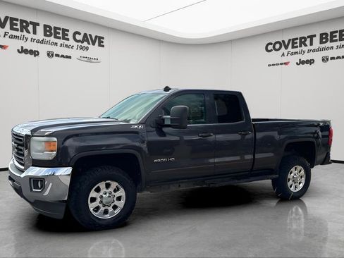 Used 2015 GMC Sierra 2500 SLE w/ SLE Fleet Preferred Package image 4