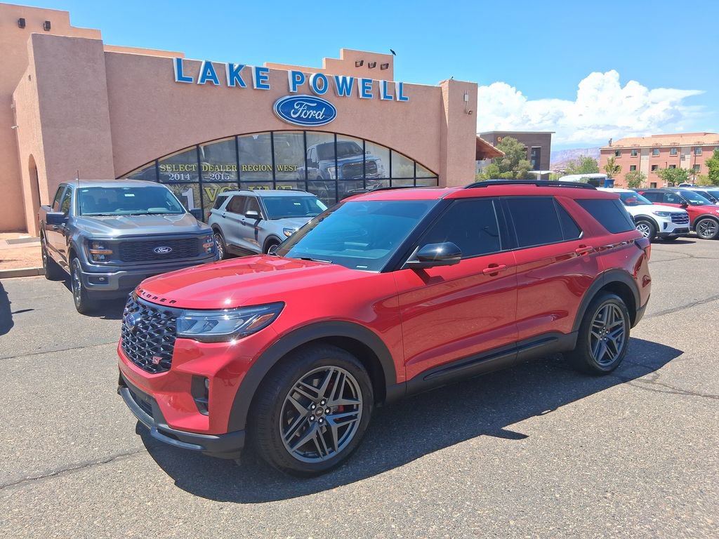 Used 2025 Ford Explorer ST w/ Sun And Sound Package AWD/4WD image 1