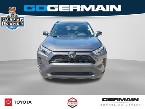 Used 2024 Toyota RAV4 XLE w/ Convenience Package FWD image 3