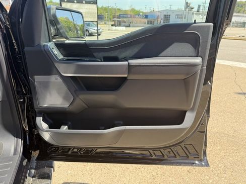 New 2025 Ford F150 Lariat w/ Equipment Group 501A Mid image 18
