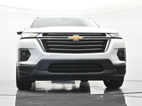 Used 2023 Chevrolet Traverse LT FWD image 38