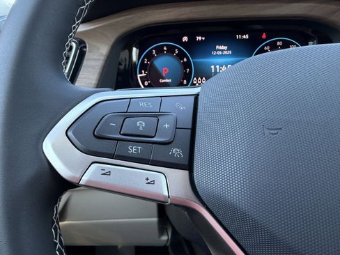 New 2026 Volkswagen Atlas SE image 26