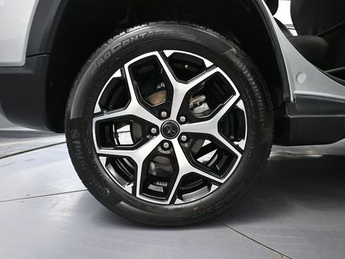 Used 2025 Jeep Compass Limited AWD/4WD image 11