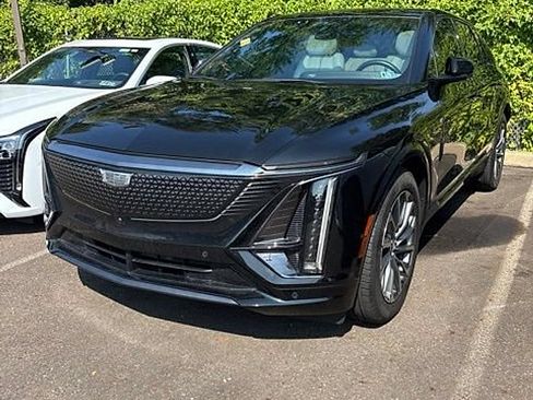 Certified 2024 Cadillac Lyriq Sport w/ LPO, Floor Liner Package AWD/4WD image 1