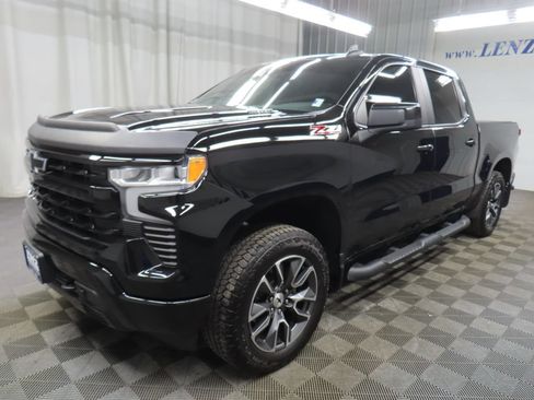 Used 2023 Chevrolet Silverado 1500 RST w/ Convenience Package II AWD/4WD image 6