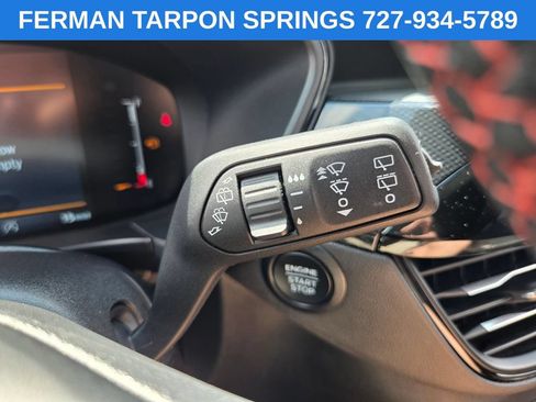 Used 2025 Ford Escape ST-Line Select AWD/4WD image 33