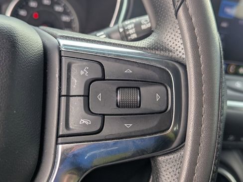 Used 2022 Chevrolet Blazer LT FWD image 18