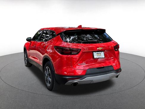 Used 2025 Chevrolet Blazer LT FWD image 5