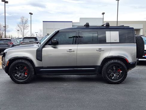 Used 2022 Land Rover Defender 110 X image 2