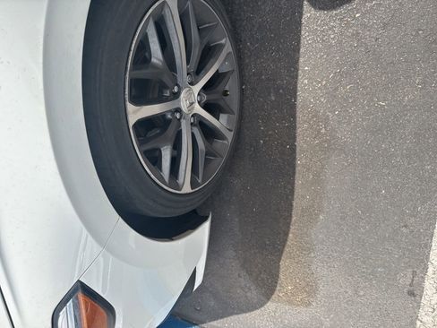 Used 2023 Honda Civic Touring image 10