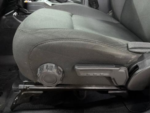 Used 2020 Jeep Wrangler Unlimited Sport image 36