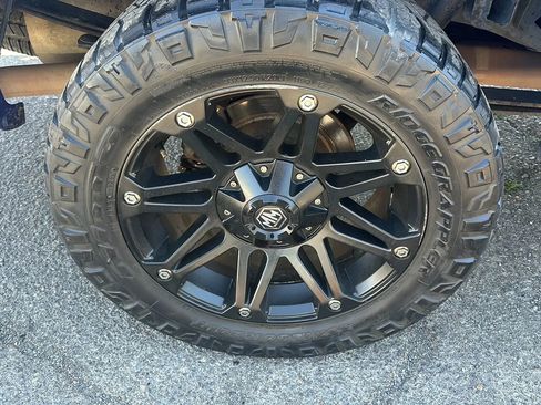 Used 2011 Ford F150 FX4 w/ FX Luxury Pkg AWD/4WD image 15