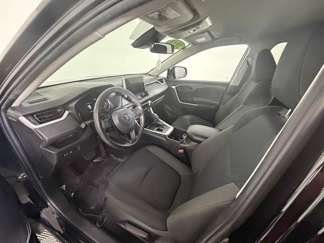 Certified 2023 Toyota RAV4 LE AWD/4WD image 9