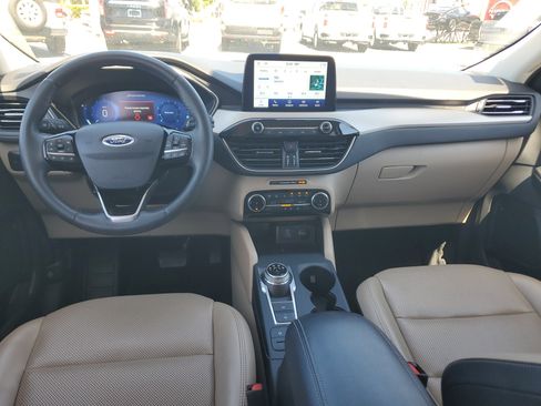Used 2022 Ford Escape SEL w/ Technology Package image 20