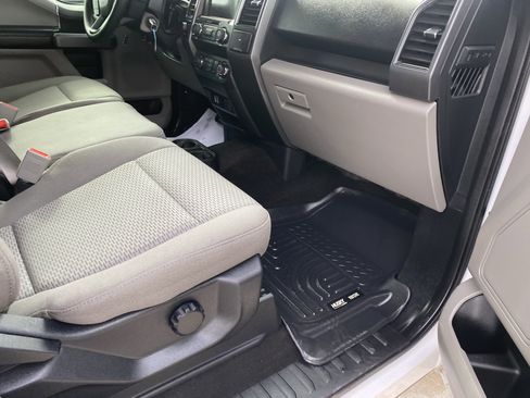 Used 2019 Ford F150 XLT image 7