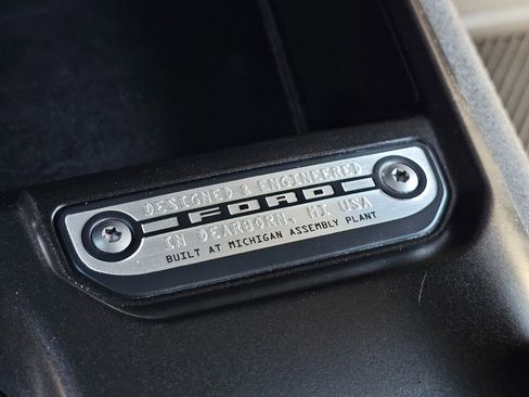 Used 2022 Ford Bronco Badlands w/ Sasquatch Package image 41