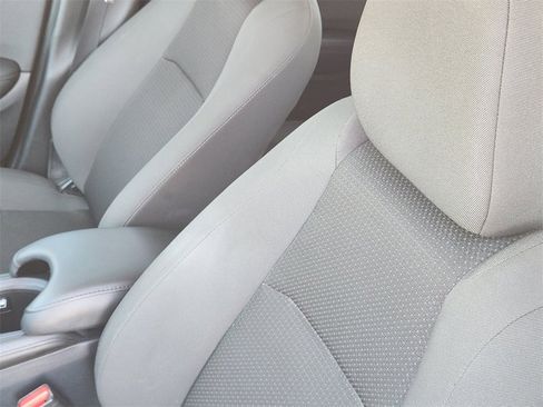 Used 2022 Honda HR-V EX image 17