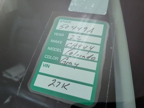 Certified 2022 Chevrolet Colorado LT w/ Luxury Package image 22