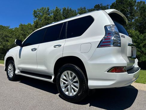 Used 2023 Lexus GX 460 Premium AWD/4WD image 7