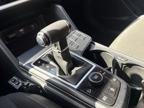 Used 2024 Kia Sportage LX FWD image 23
