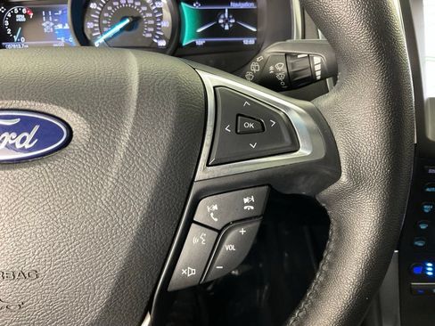 Certified 2019 Ford Edge Titanium w/ Equipment Group 301A FWD image 25