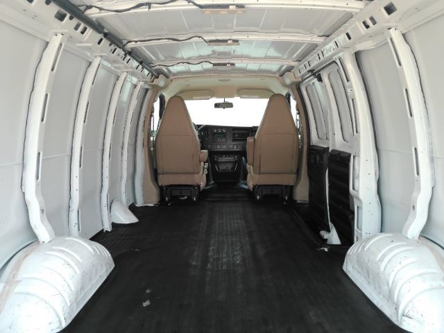 Used 2020 Chevrolet Express 2500 w/ Driver Convenience Package RWD image 8