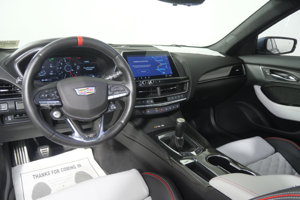 Used 2024 Cadillac CT5 V Blackwing w/ Carbon Fiber Package 2 RWD image 27