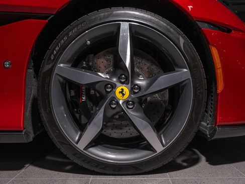Certified 2022 Ferrari Portofino M RWD image 42