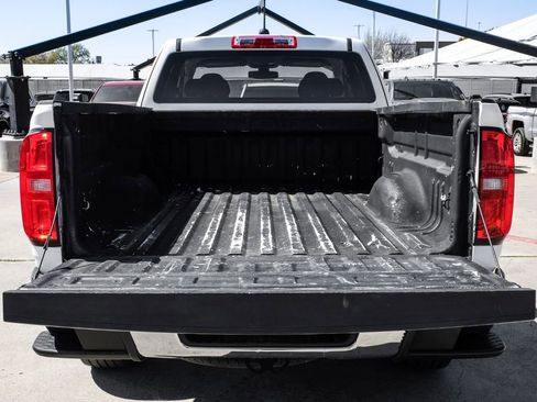 Used 2021 Chevrolet Colorado W/T w/ WT Convenience Package image 47