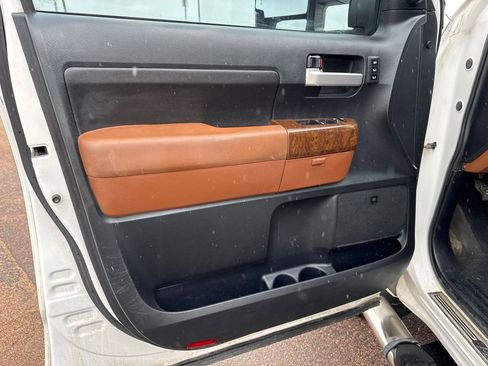 Used 2012 Toyota Tundra Limited image 41