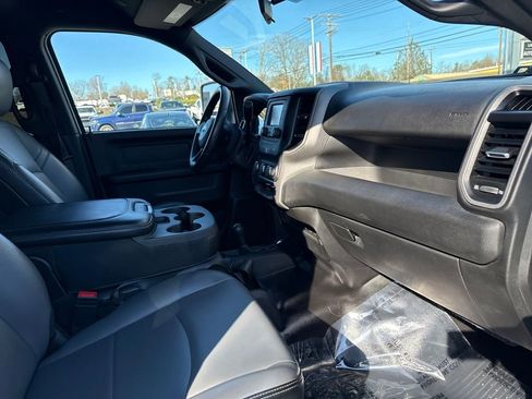 Used 2023 RAM 3500 Tradesman w/ Chrome Appearance Group image 25
