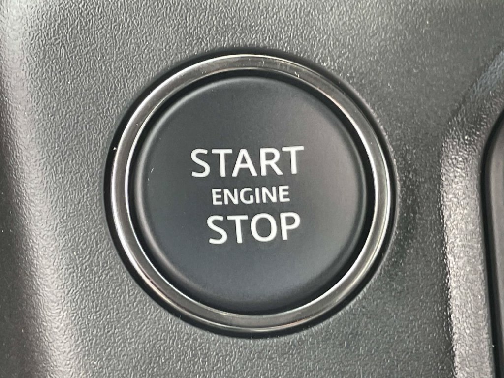 New 2026 Land Rover Defender 110 S AWD/4WD image 39