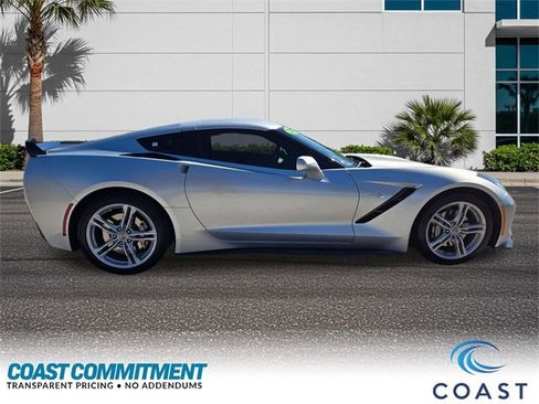 Used 2017 Chevrolet Corvette Stingray w/ 3LT Preferred Equipment Group image 5