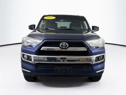 Used 2017 Toyota 4Runner Limited AWD/4WD image 2