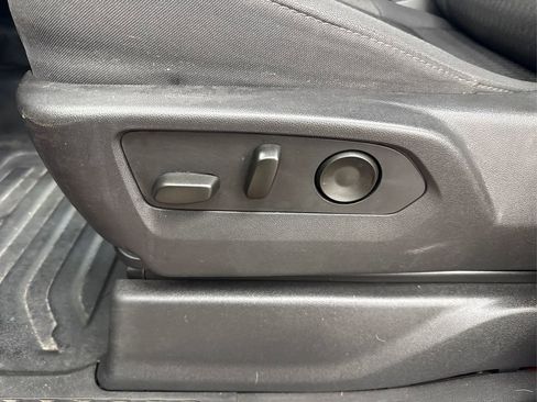 Used 2023 GMC Sierra 1500 Pro w/ Pro Value Package image 38