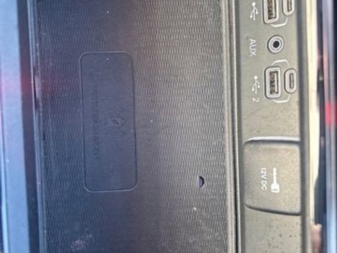 Used 2023 Jeep Grand Cherokee Overland w/ Luxury Tech Group IV image 20