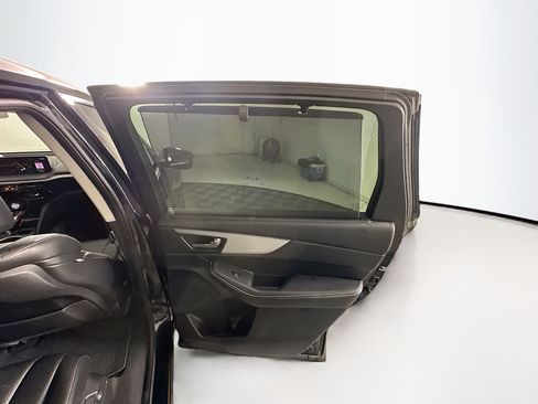 Used 2024 Acura MDX w/Technology Package image 33