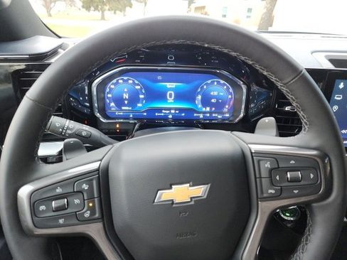 Used 2025 Chevrolet Silverado 1500 High Country w/ Technology Package image 19