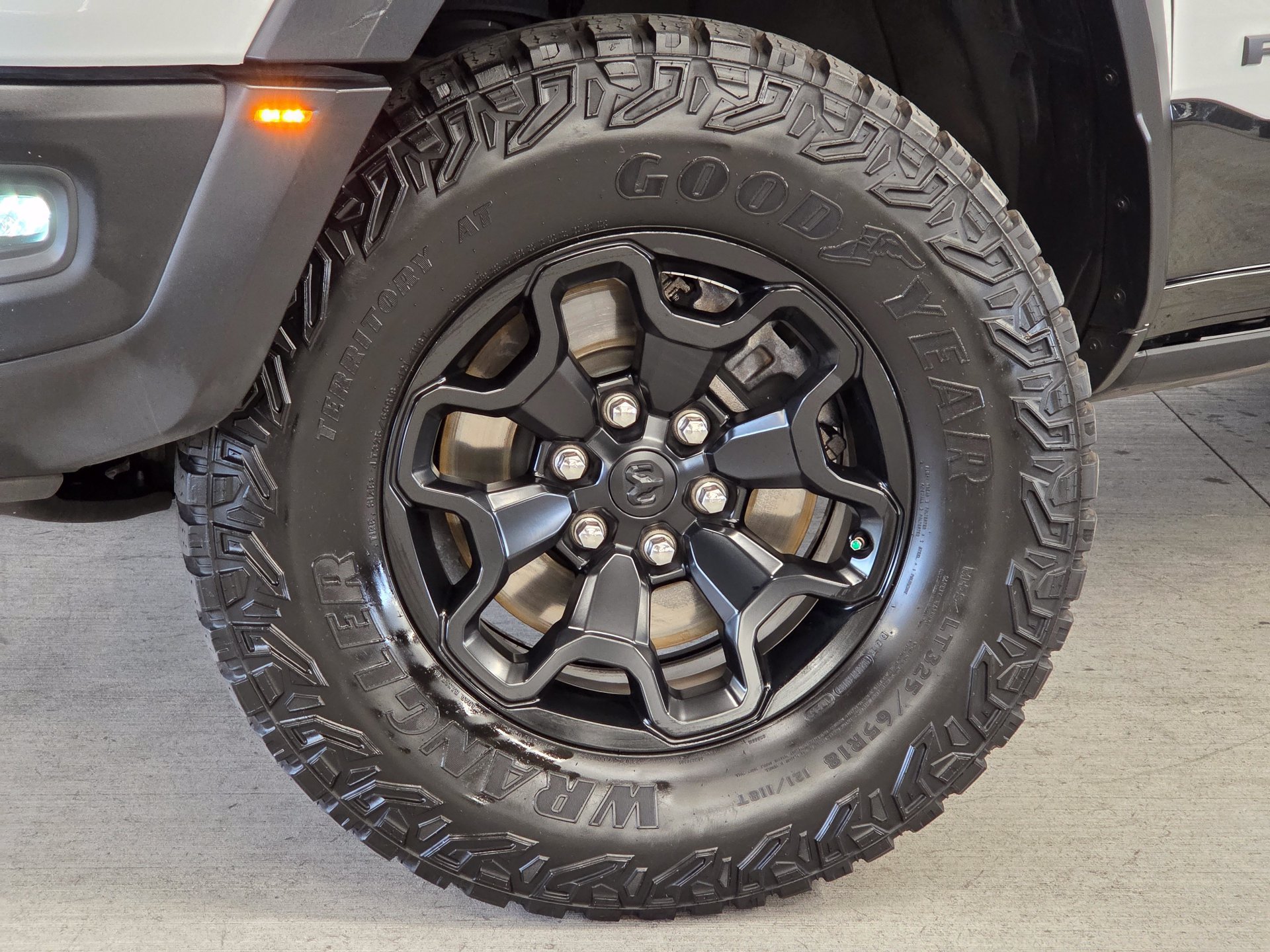 Used 2022 RAM 1500 TRX AWD/4WD image 26
