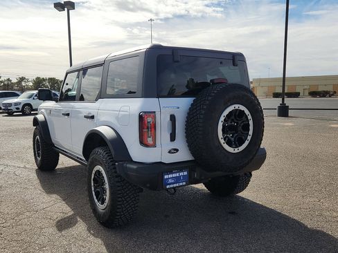 Certified 2024 Ford Bronco Badlands image 5