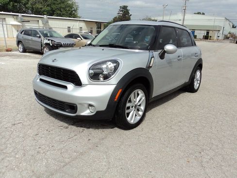 Used 2014 MINI Cooper Countryman S image 1
