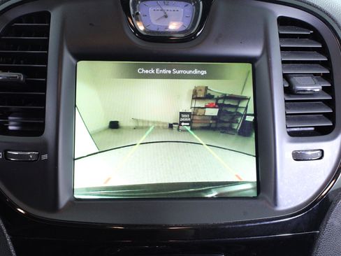 Used 2021 Chrysler 300 S w/ S Model Appearance Package RWD image 22
