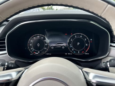 Used 2026 Jaguar F-PACE R-Dynamic S AWD/4WD image 22
