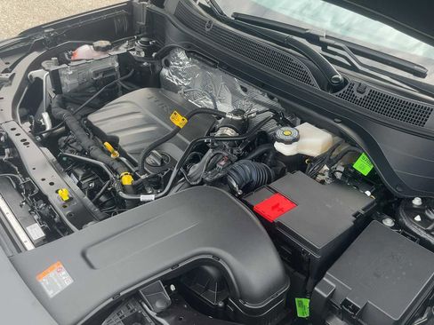 New 2026 Chevrolet Trax LT w/ Driver Confidence Package FWD image 18