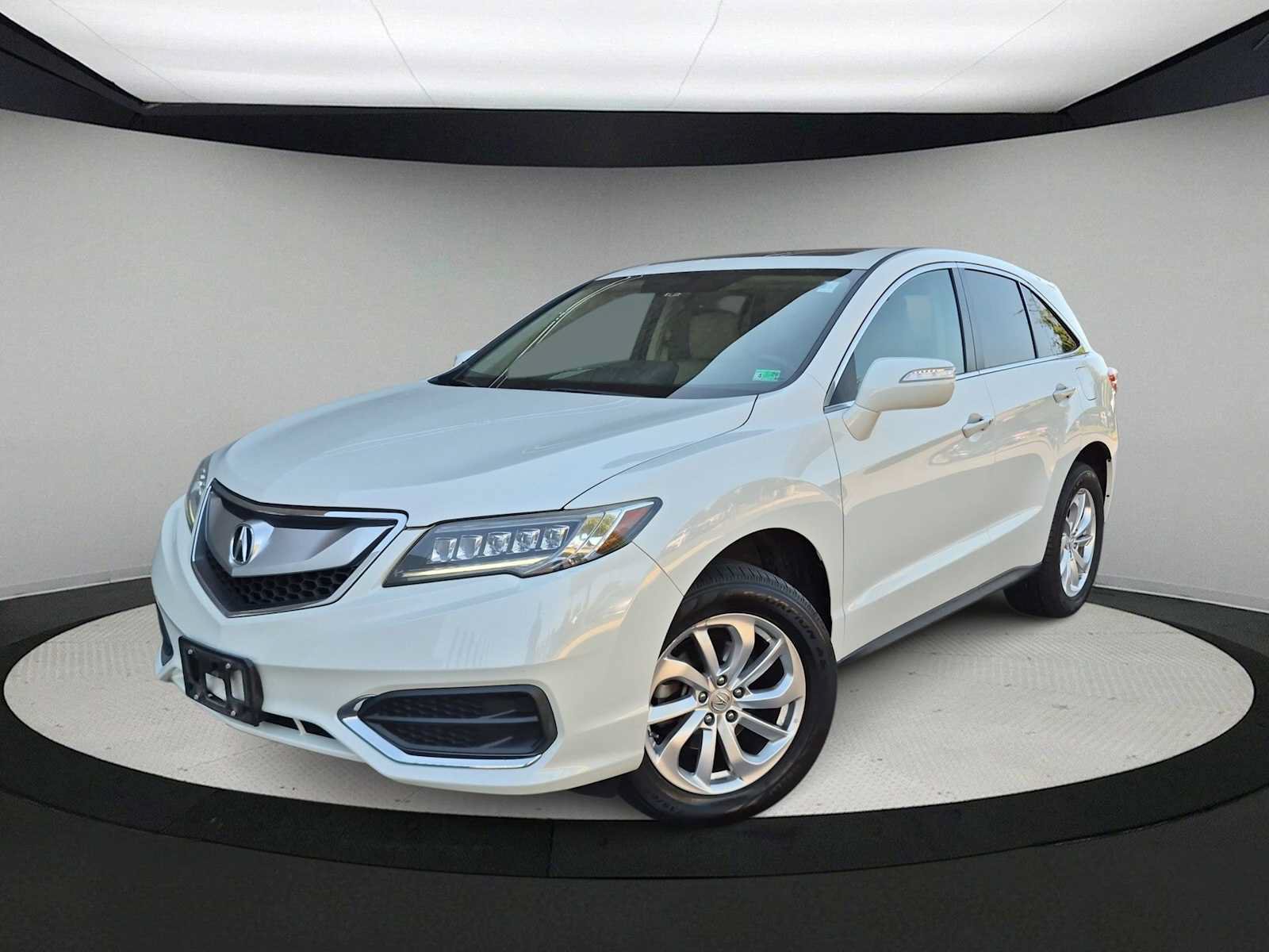 Used 2017 Acura RDX w/ Technology Package AWD/4WD image 1