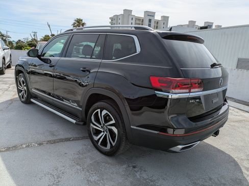 Used 2021 Volkswagen Atlas SEL Premium AWD/4WD image 6